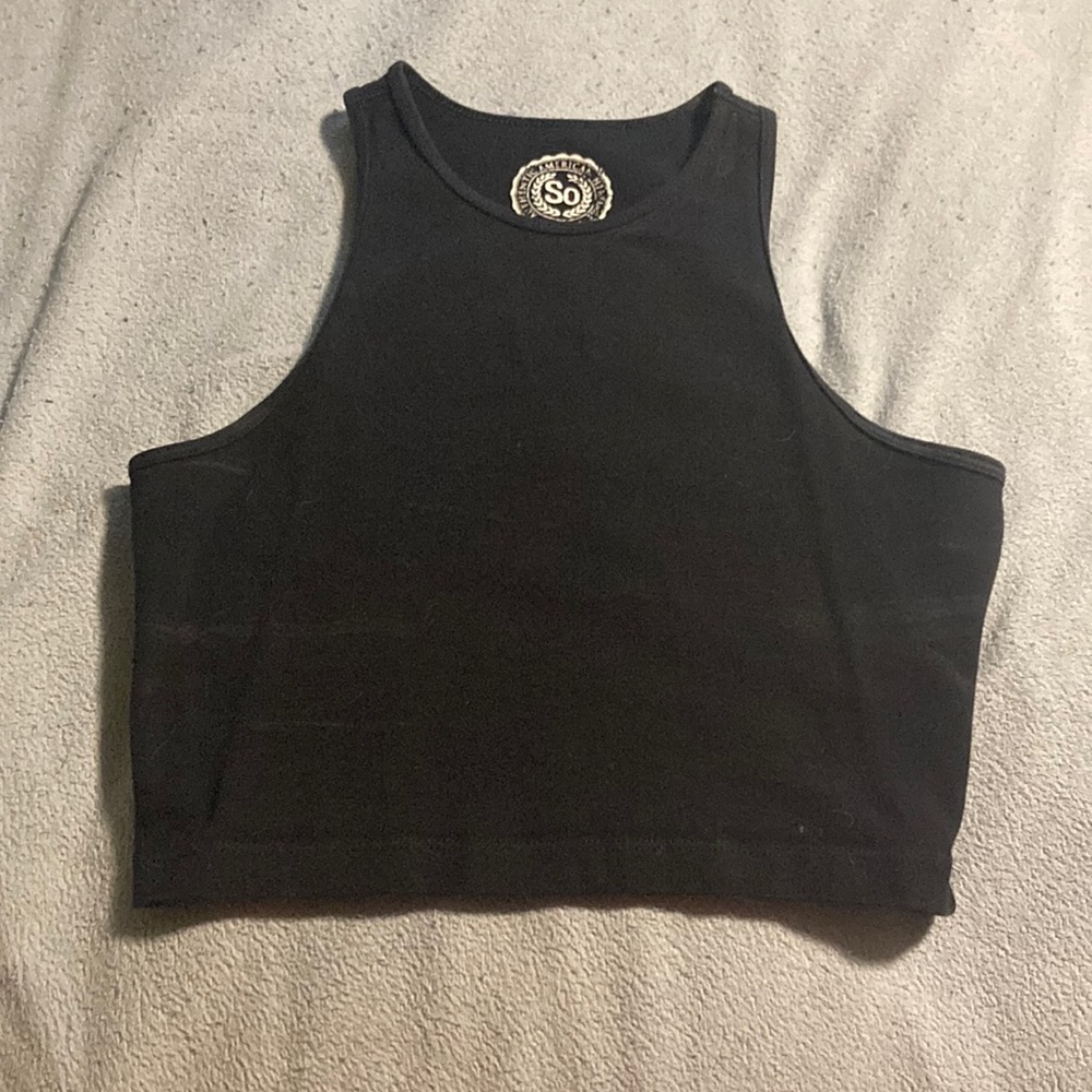 Black cropped tank top